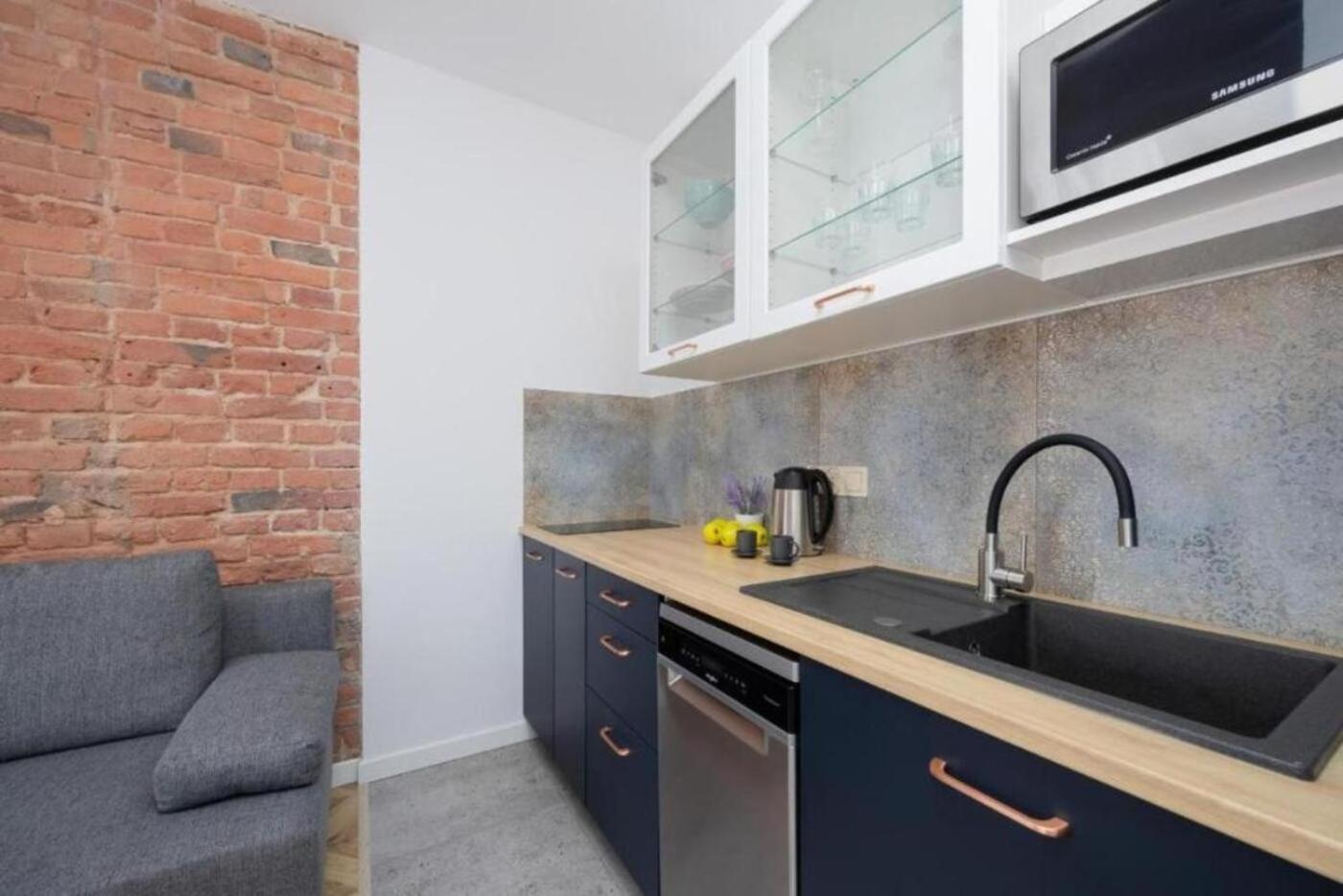 Apartmán Bk - Cozy And Modern Close To National Stadium Varšava
